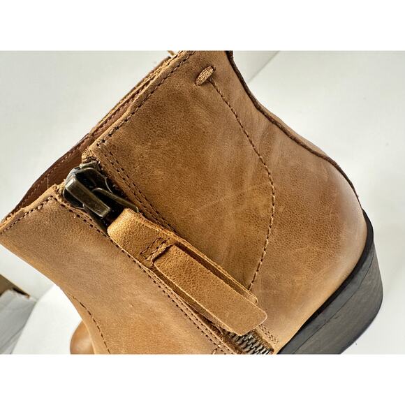 Lucky Brand Blandre Women 6 Shoes Brown Leather Pull Up Ankle Bootie Casual Zip - Picture 4 of 12